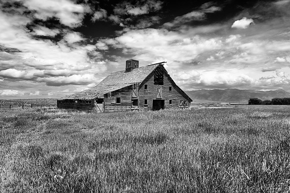 Barn - Bozeman, Montana